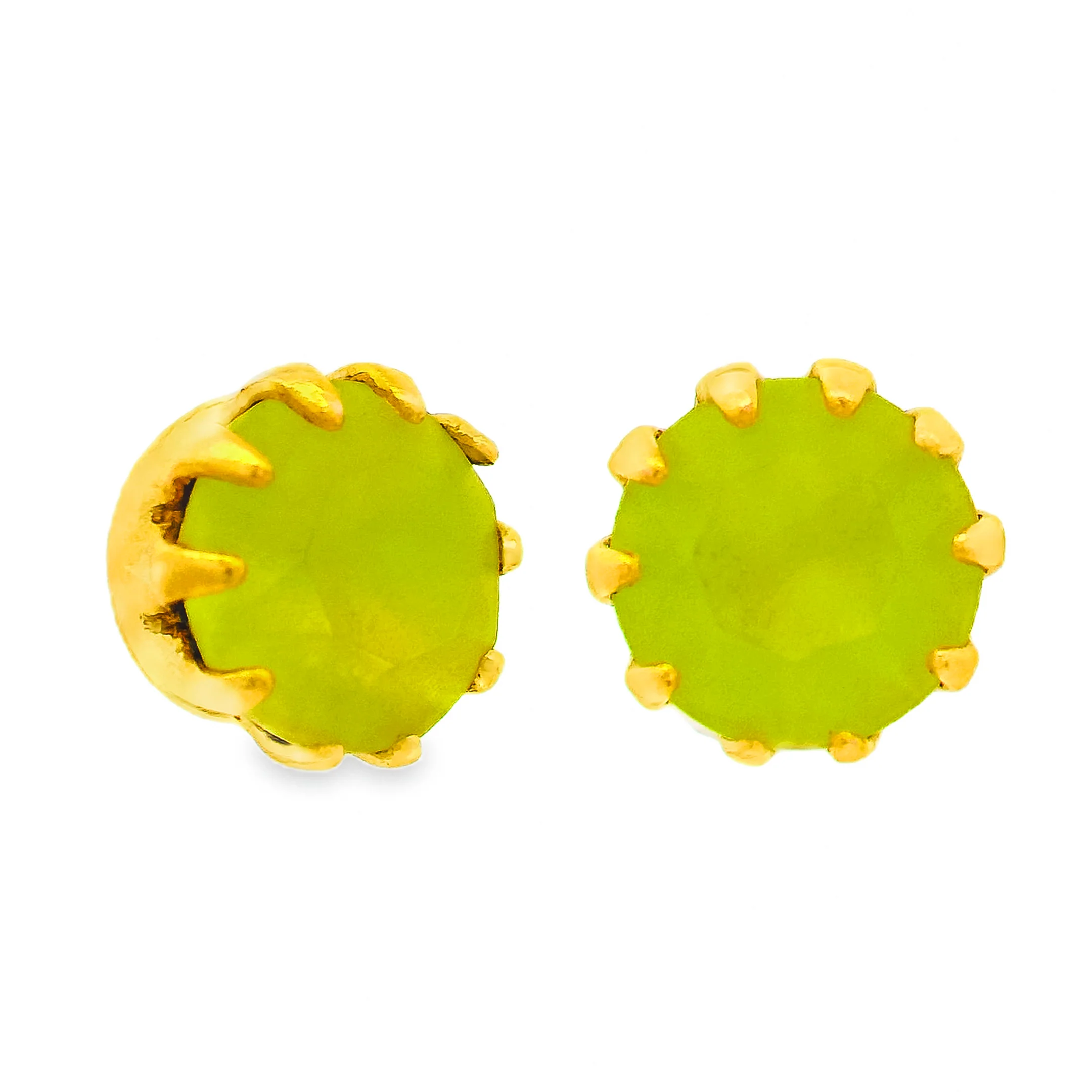 Mini Chrisley Studs in Candy Crush - Image 14