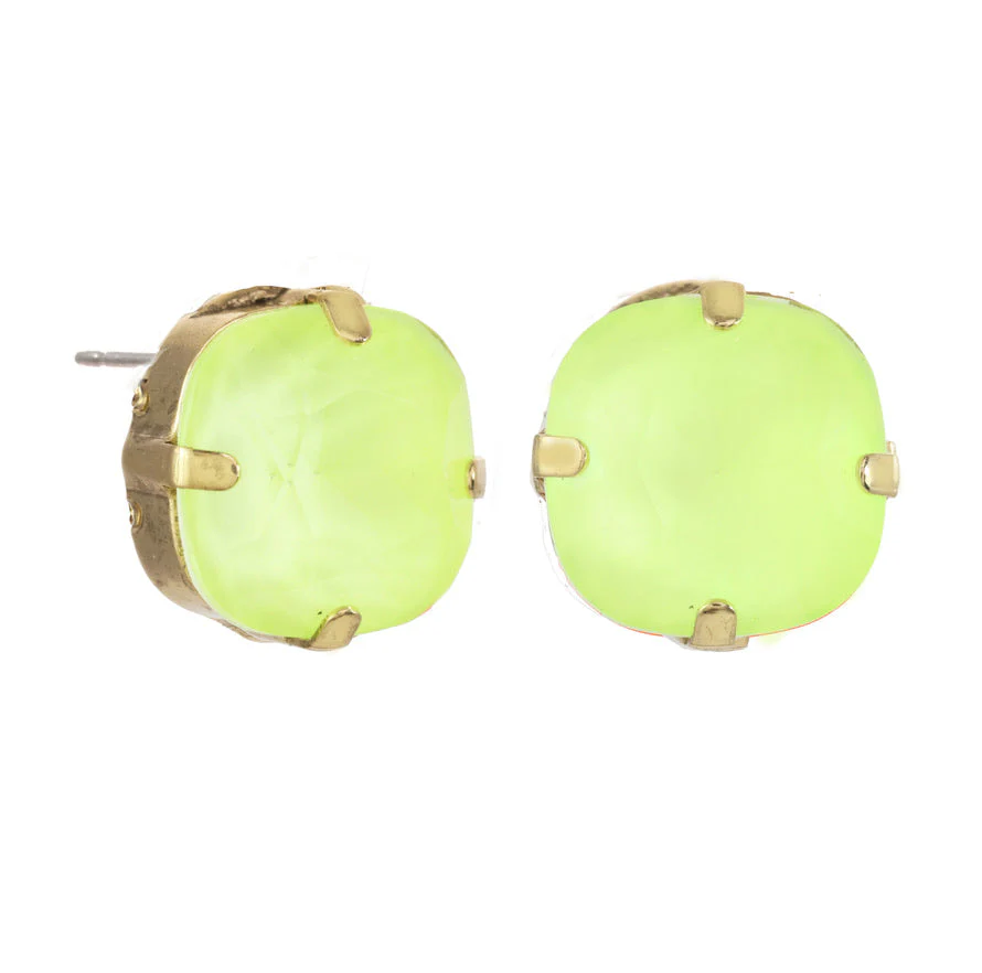 Studs in POP Antique Gold - Image 4