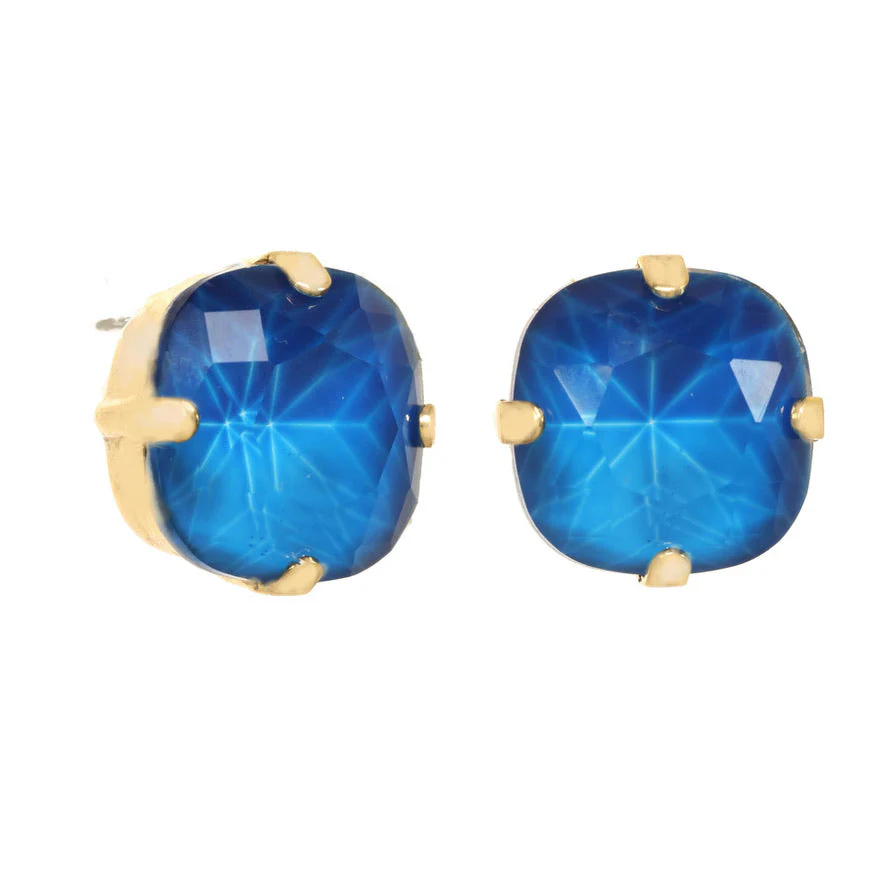 Studs in POP Antique Gold - Image 5